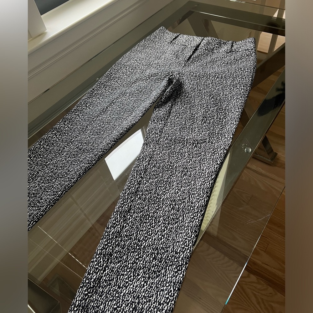 White House Blank Market Pants